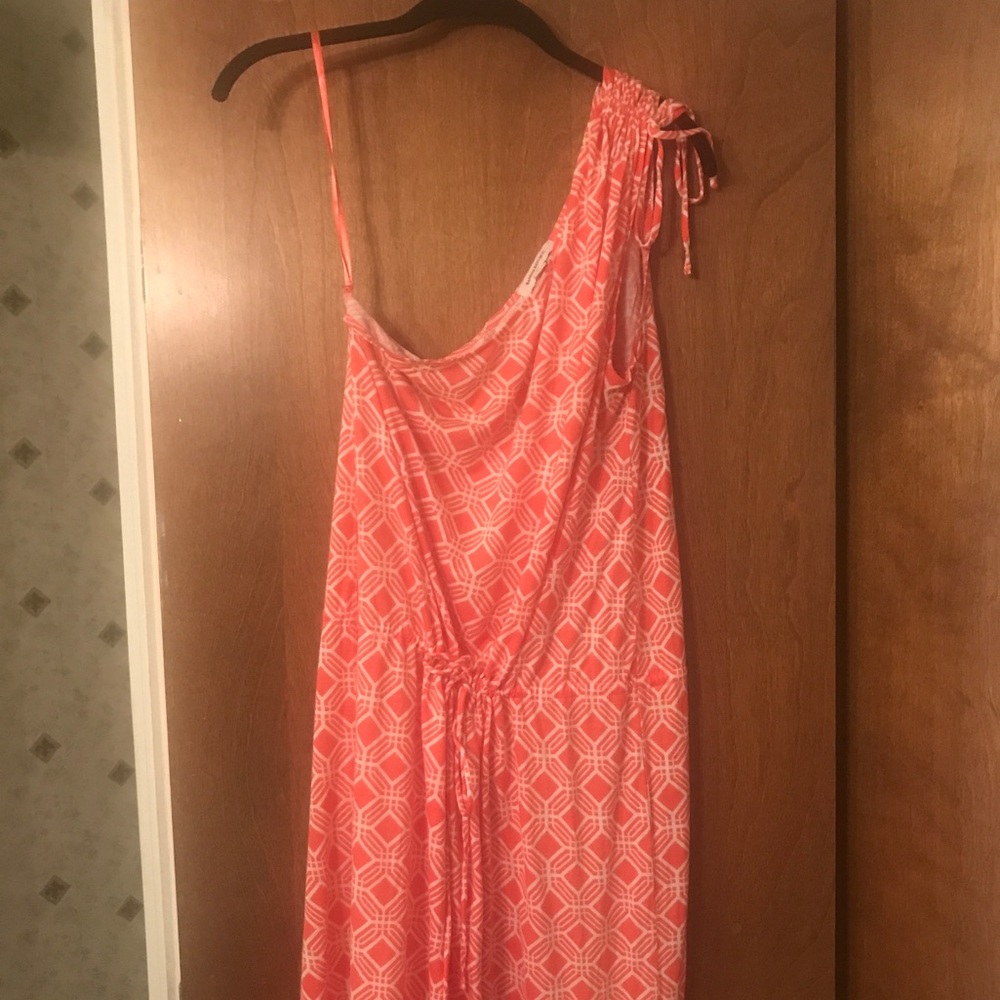 Salmon and white colored dress